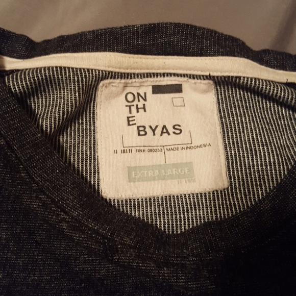 XL On The Byas grey long sleeve tee - Picture 2 of 2